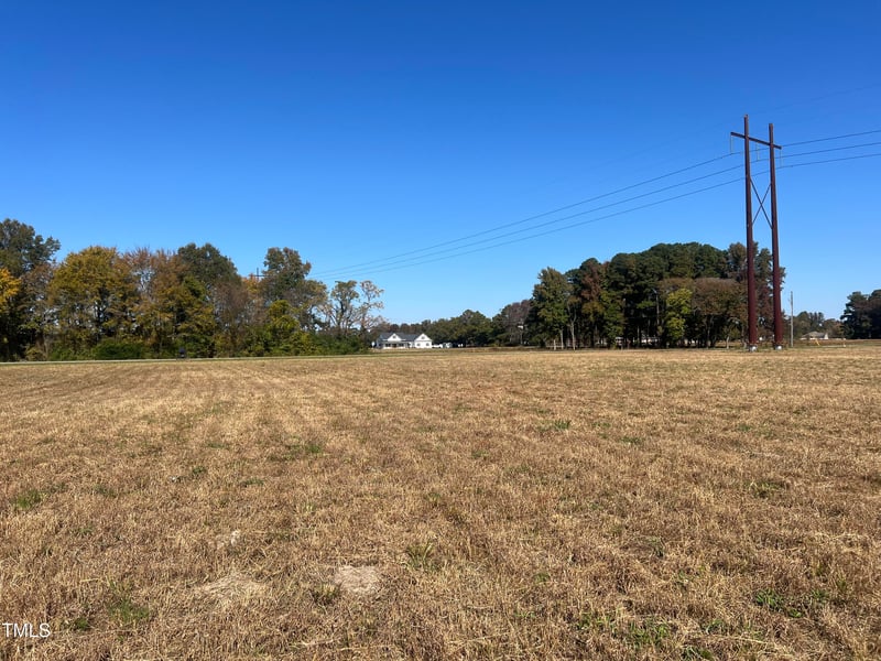 1791 Parker Rd, Four Oaks, NC 27524