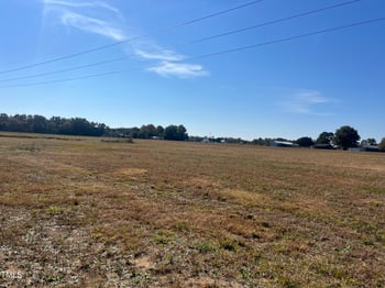 1791 Parker Rd, Four Oaks, NC 27524