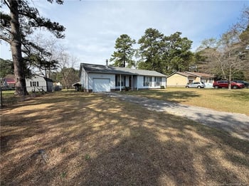 1794 Michelle Ct, Fayetteville, NC 28304