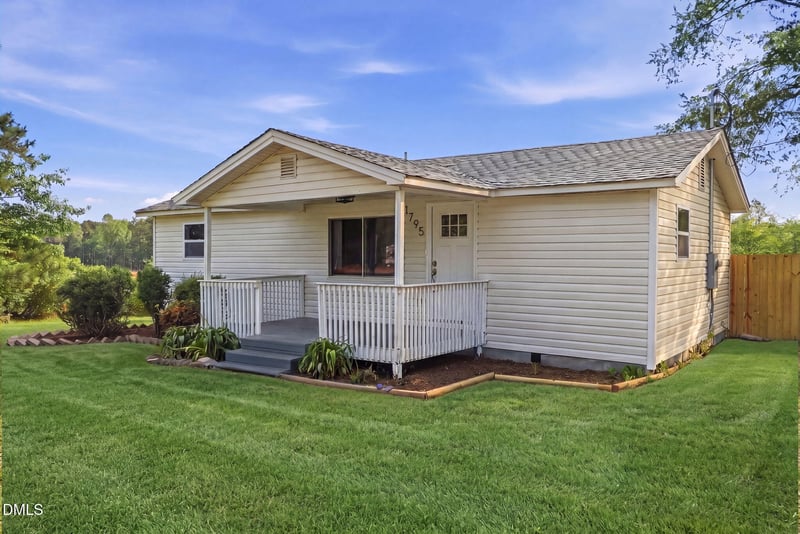 1795 Hicks Rd, Youngsville, NC 27596