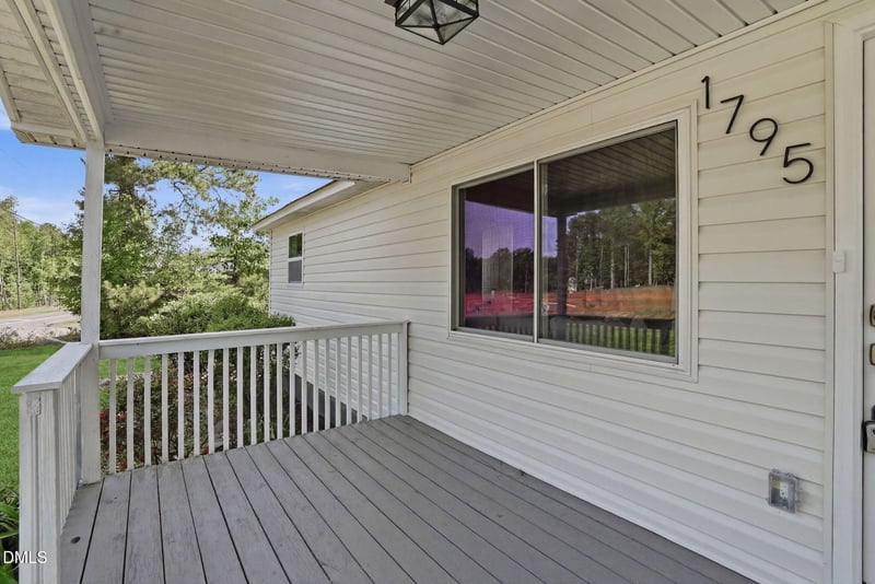 1795 Hicks Rd, Youngsville, NC 27596