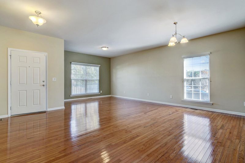 1795 Ravenwing Dr, Fuquay Varina, NC 27526