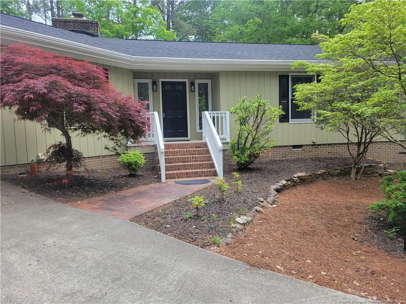 179A Fairway Ln, Sanford, NC 27332