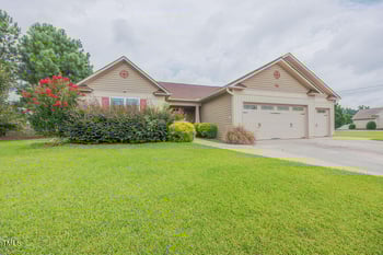 18 Abacos Ct, Clayton, NC 27520
