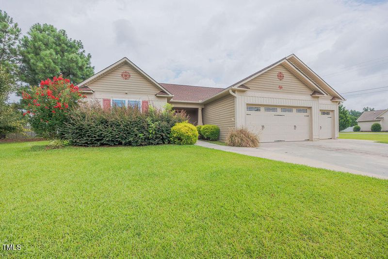 18 Abacos Ct, Clayton, NC 27520