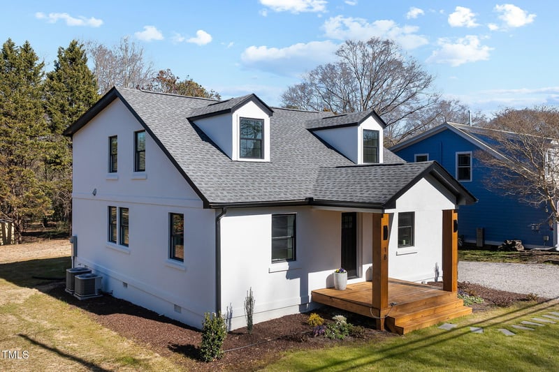 18 W Academy St, Wendell, NC 27591
