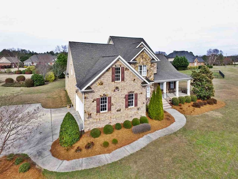 18 Barringer Dr, Garner, NC 27529