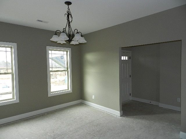 18 Beau Dr, Garner, NC 27529