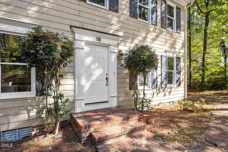 18 Bridlewood Trl, Durham, NC 27713