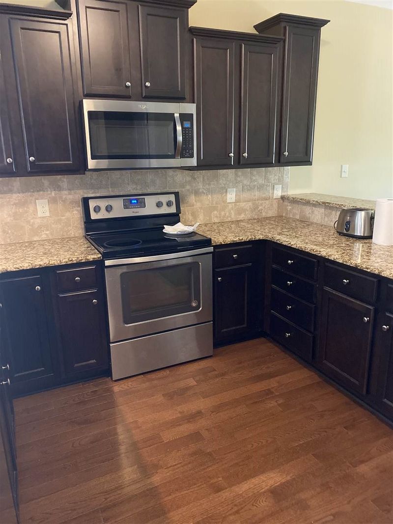 18 Candlenut Ln, Smithfield, NC 27577