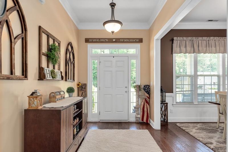 18 Carrousel Ct, Angier, NC 27501