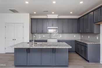 18 Cedar Run Ct, Benson, NC 27504