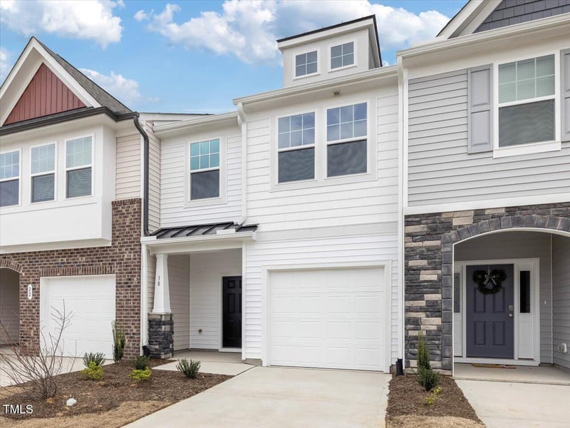 18 Clementine St #207, Angier, NC 27501