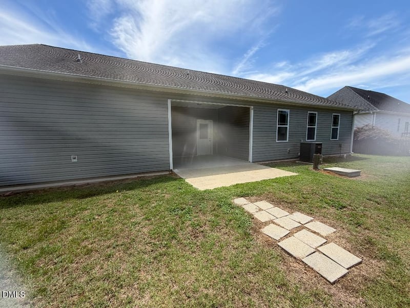 18 D'ango Cir, Angier, NC 27501