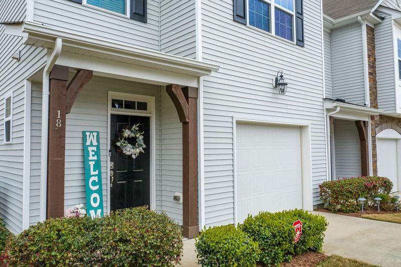 18 Daly Ct, Durham, NC 27705