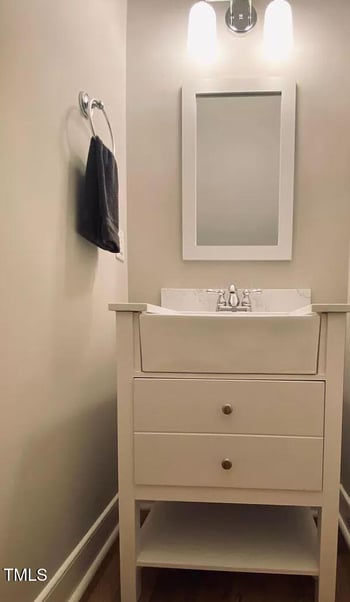 18 Danbury Ct, Pittsboro, NC 27312