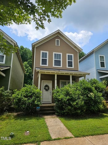 18 Danbury Ct, Pittsboro, NC 27312