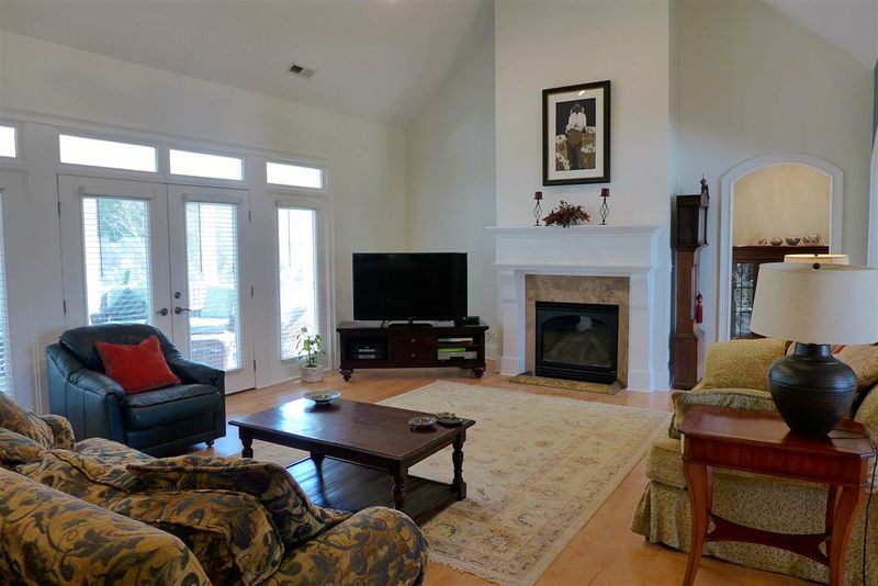 18 Donald Dr, Pittsboro, NC 27312