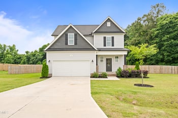 18 Dot Dr, Wendell, NC 27591