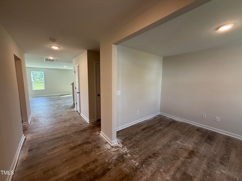 18 Emily Gardens Dr, Selma, NC 27576