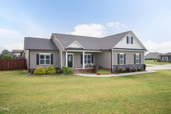 18 Fisher Rd, Lillington, NC 27546