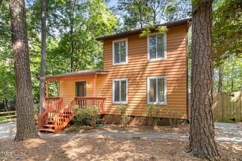 18 Frances St, Chapel Hill, NC 27517