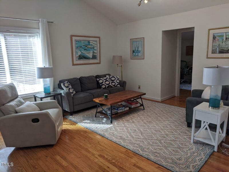 18 Frances St, Chapel Hill, NC 27517