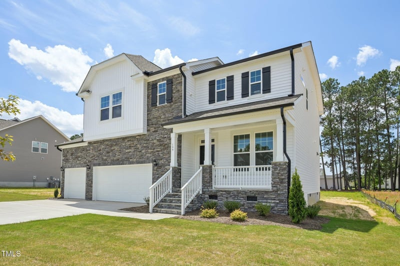 18 Frost Meadow Way, Lillington, NC 27546