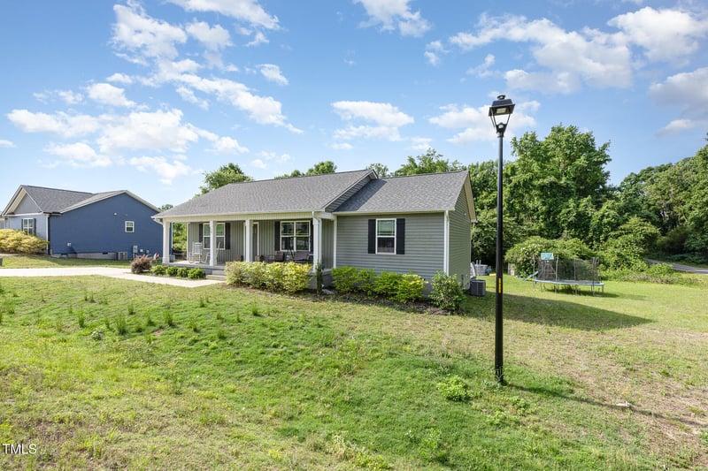 18 Hunter Fox Trl, Angier, NC 27501