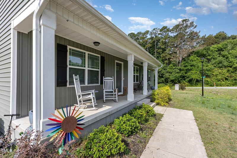 18 Hunter Fox Trl, Angier, NC 27501