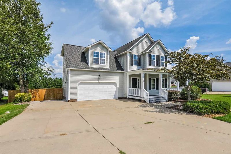 18 Islan Ct, Willow Springs, NC 27592