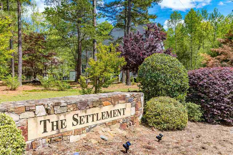 18 Jamestown Rd, Pittsboro, NC 27312