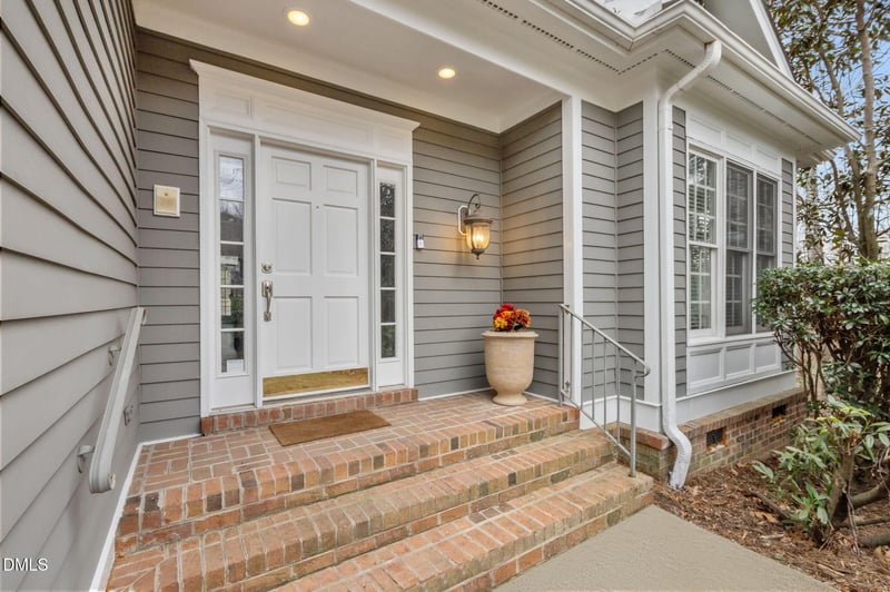 18 Marchmont Ct, Durham, NC 27705