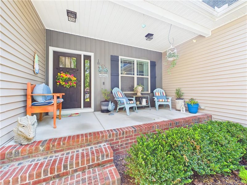 18 Mill Rn, Sanford, NC 27332