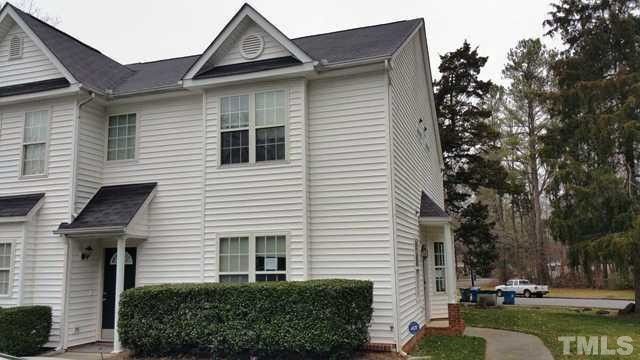 18 Moorefield Ct #18, Durham, NC 27705