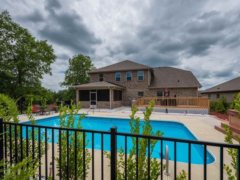 18 Morrison Manor Dr, Angier, NC 27501