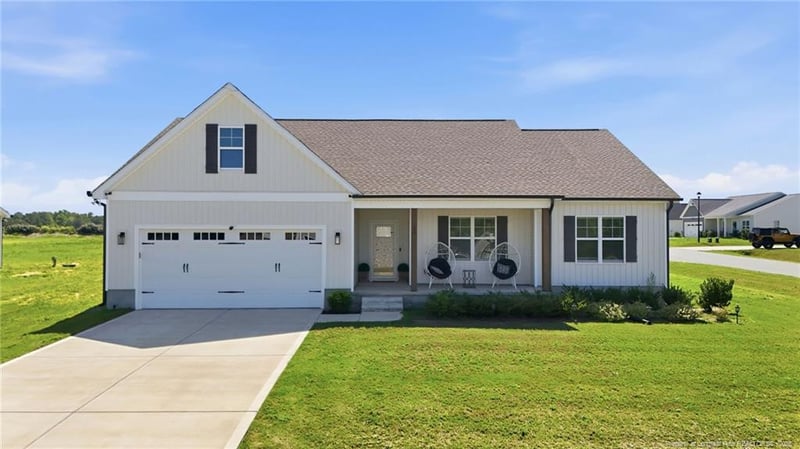 18 Mossy Bridge Ct, Lillington, NC 27546