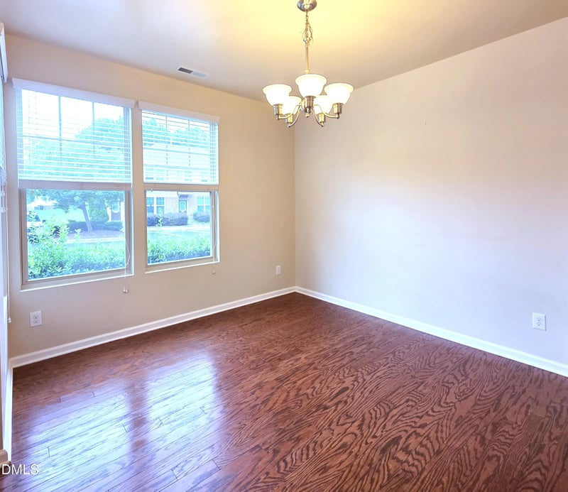 18 Pocono Dr, Durham, NC 27705
