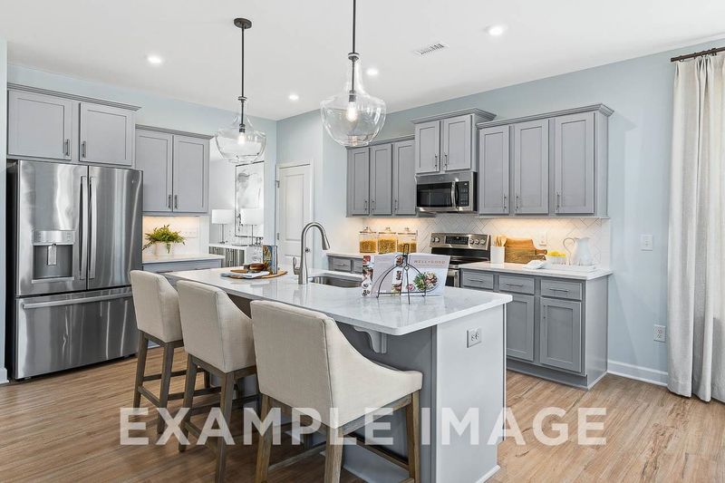 18 Rigsby Ave, Four Oaks, NC 27524