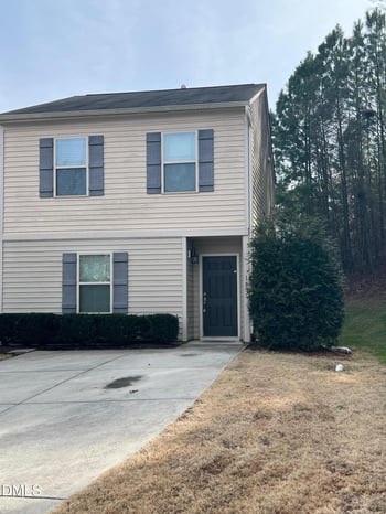 18 Rochambeau Ct, Durham, NC 27704