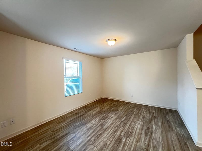 18 Rochambeau Ct, Durham, NC 27704