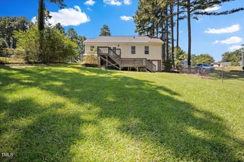 18 Rockwood Ct, Fuquay Varina, NC 27526
