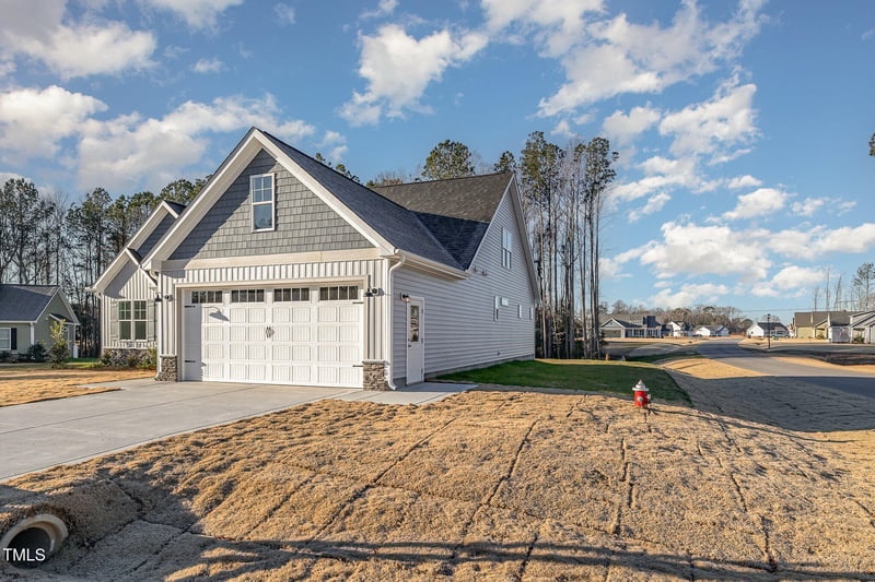 18 S Rowsham Pl, Smithfield, NC 27577