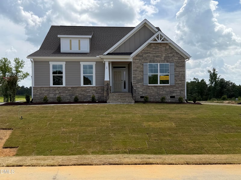 18 Rustic Woods Ct, Angier, NC 27501