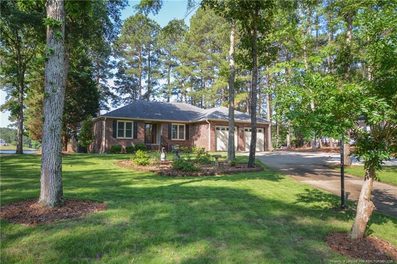 18 Sandy Point, Sanford, NC 27332
