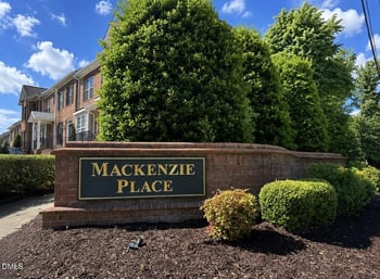 18 Scottish Ln, Durham, NC 27707