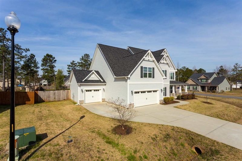 18 Seashore Point, Clayton, NC 27520