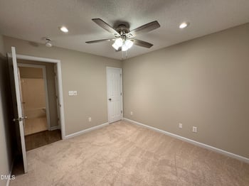 18 Shapiro Ct, Clayton, NC 27520