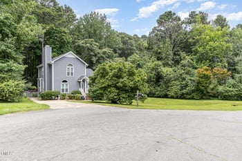 18 Syracuse Pl, Durham, NC 27704
