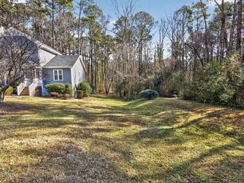 18 Syracuse Pl, Durham, NC 27704